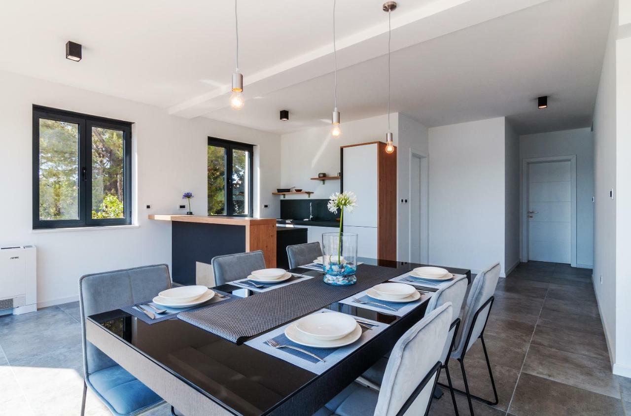 Punta Aqua Lägenhet Sukošan Exteriör bild